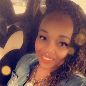 Meet your Posher, Kimbetly